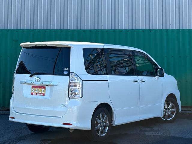 0540946A30260924W00101.jpg