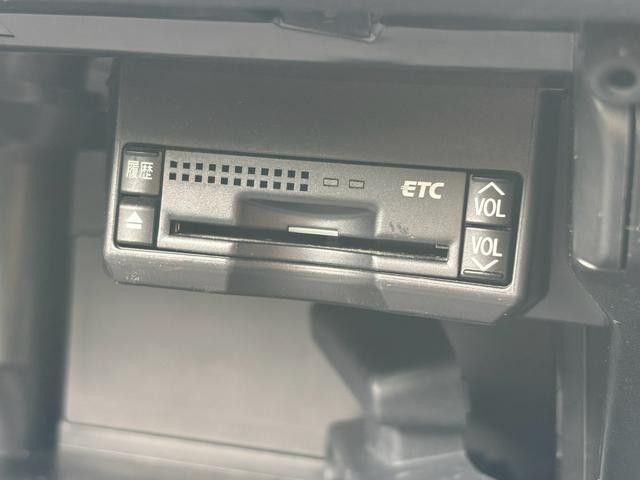 26710468_carP_l_8.jpg
