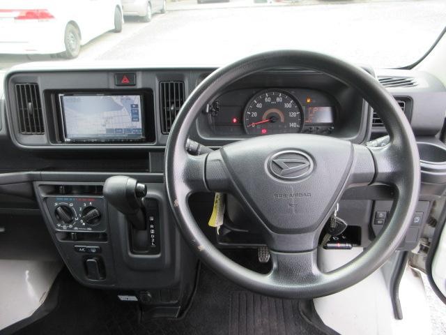 0530132A30260822W00213.jpg