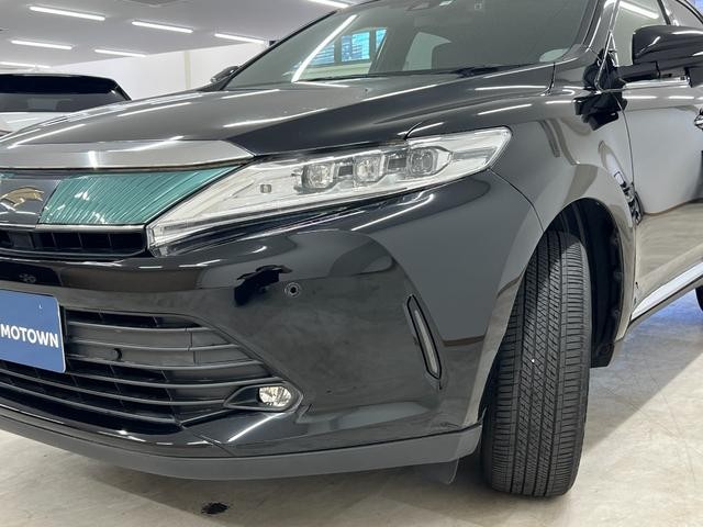 0704780A30261011W00305.jpg