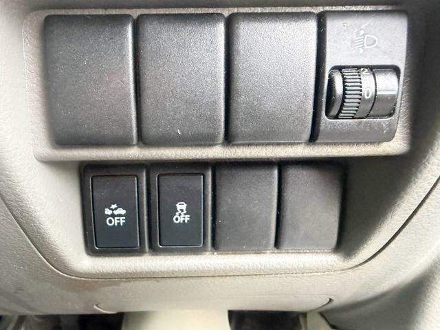 0503729A30260916W00416.jpg