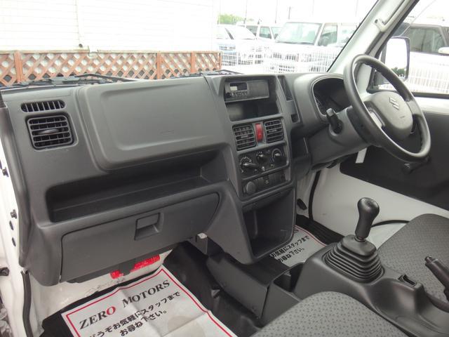 0509025A30260610W00104.jpg