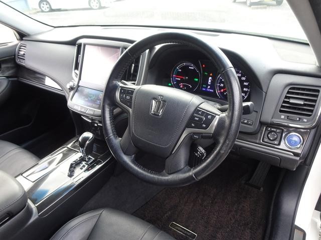 0541457A30260926W00617.jpg