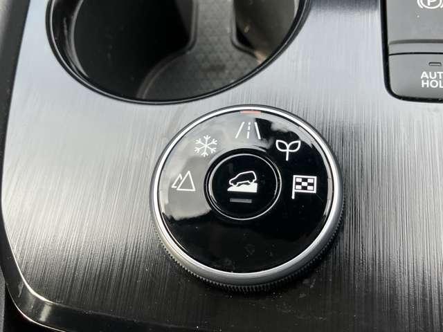 9031195A20260426E00216.jpg