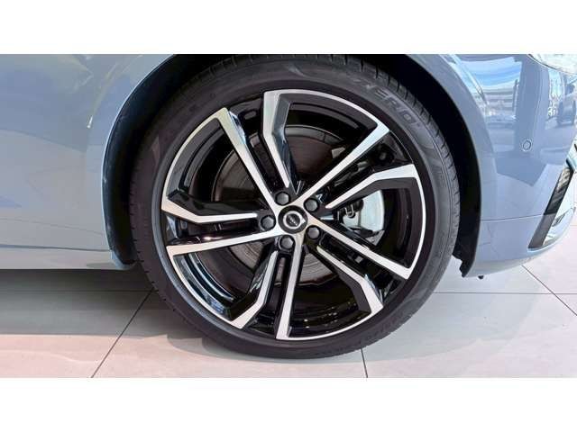 f2ac0317f8bce5048e929f94e6325fca.jpg