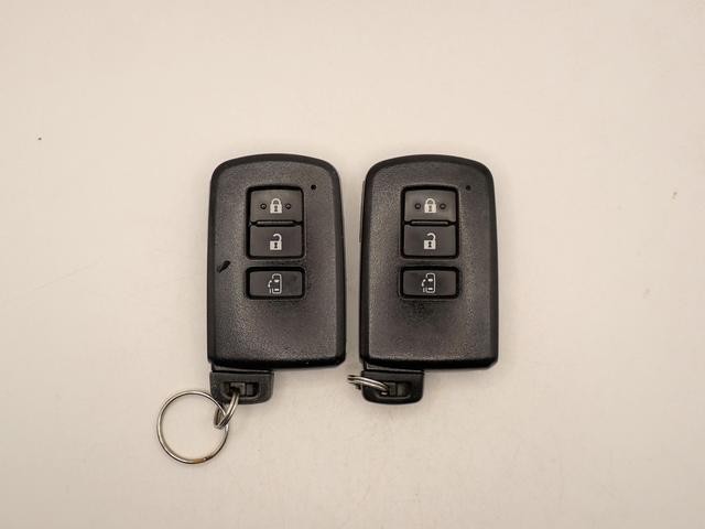 0203825A30260911W00304.jpg
