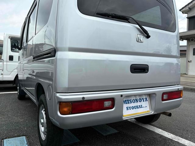 0206462A30261020W00213.jpg