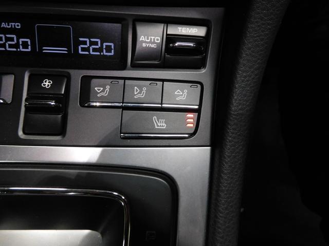 0500520A30260615W00111.jpg