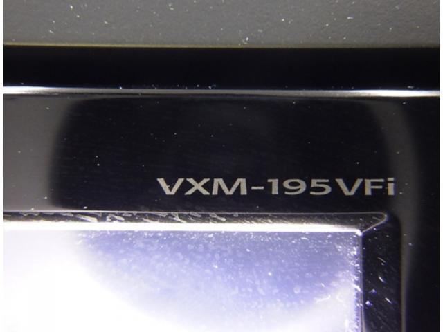 24075086_carP_l_8.jpg