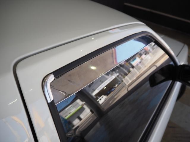 0707753A30260521W00115.jpg