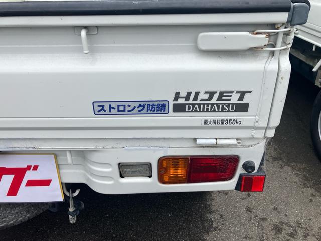 1170025A30260617W00606.jpg
