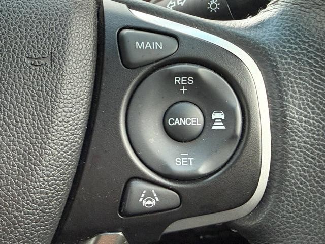 0500068A30260927W00217.jpg