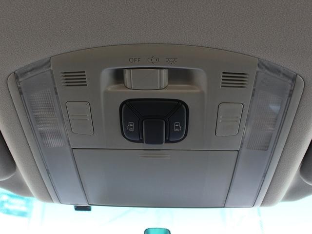 0520046A30260819W00303.jpg