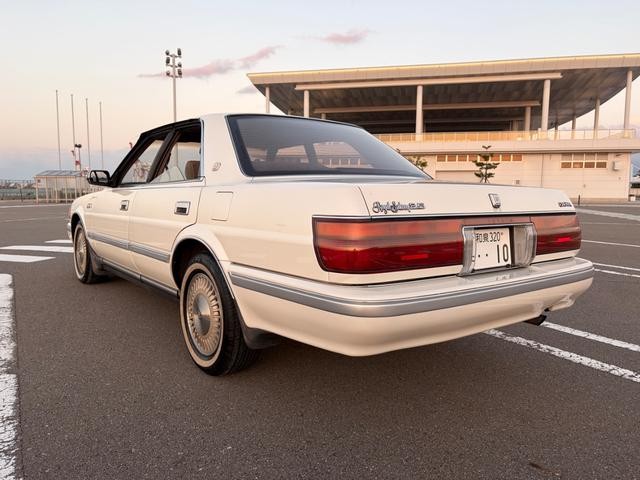 1157780A30260905W00112.jpg