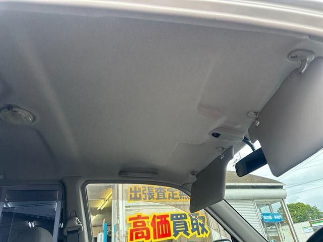 0403782A30260718W00110.jpg
