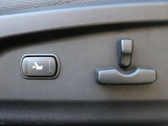 0520046A30250928W00305.jpg