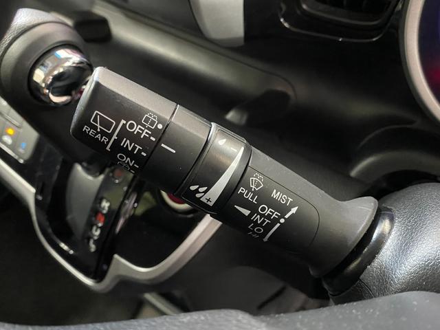 1201097A30260617W00113.jpg