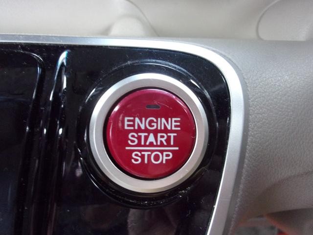 0500204A30260927W00117.jpg