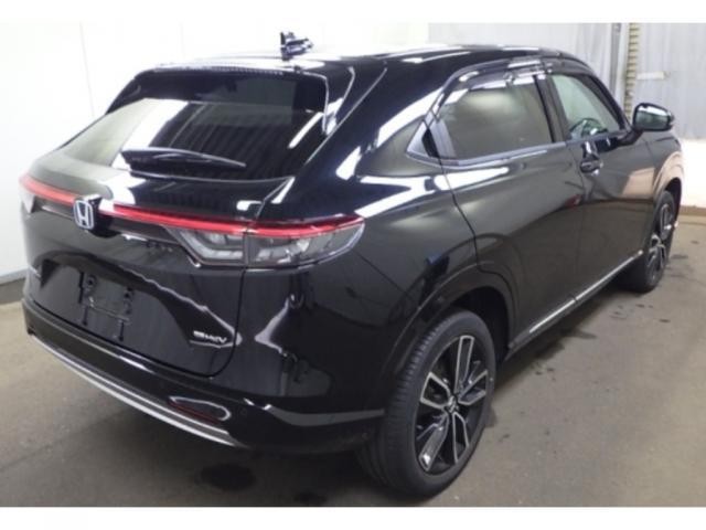 26064255_carP_l_3.jpg