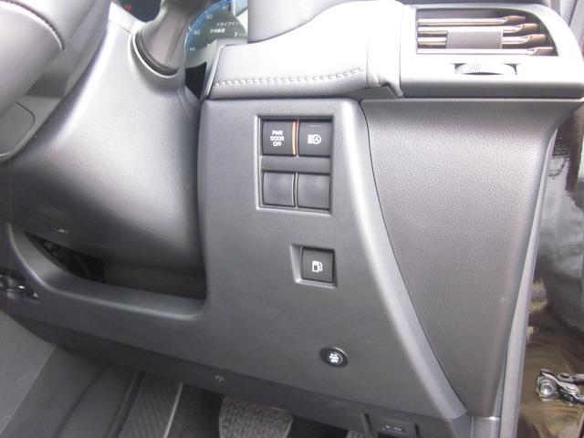 0300098A30260601W00205.jpg