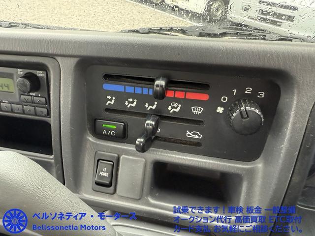 0510838A30251127W00202.jpg