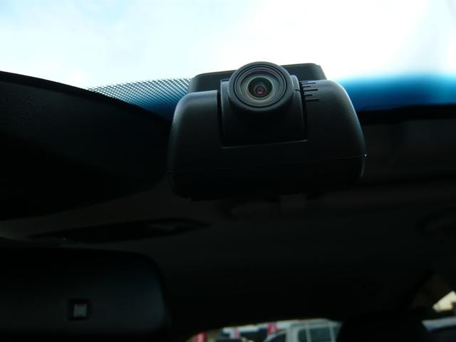 0500692A30260926W00515.jpg
