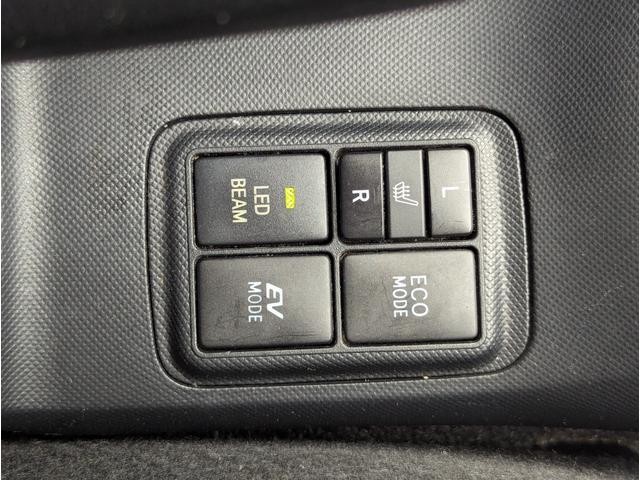 1001990A30260914W00207.jpg