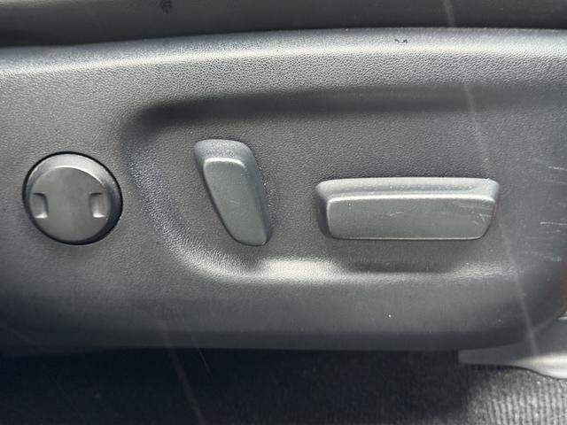 0125822A30260730W00102.jpg