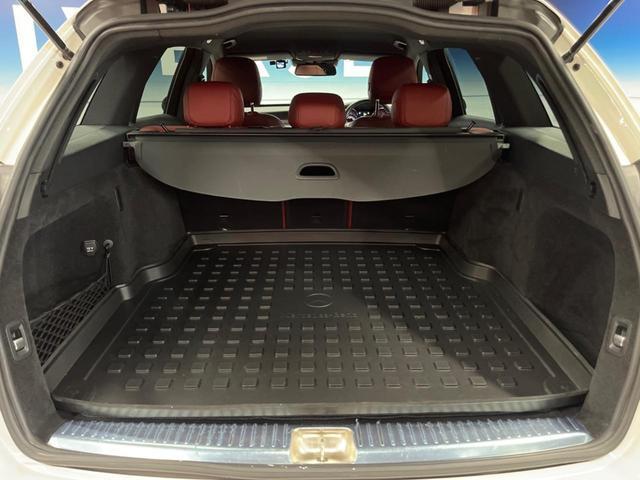 24218795_carP_l_6.jpg