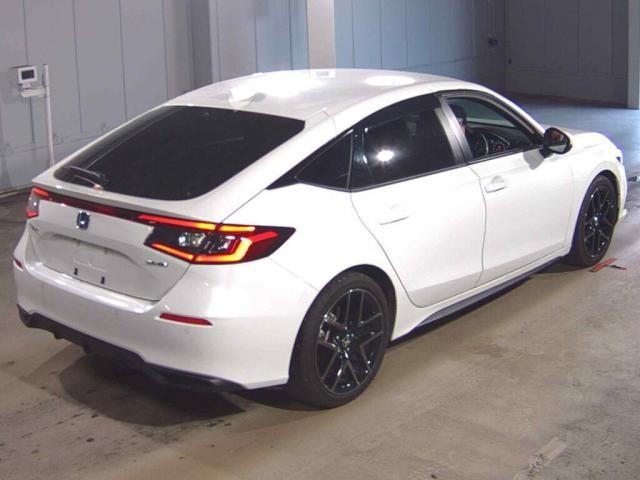 26064299_carP_l_13.jpg