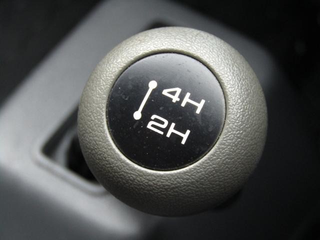 0403558A30260910W00118.jpg