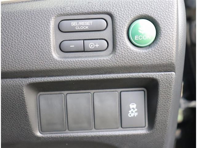 0501938A20260822G00117.jpg