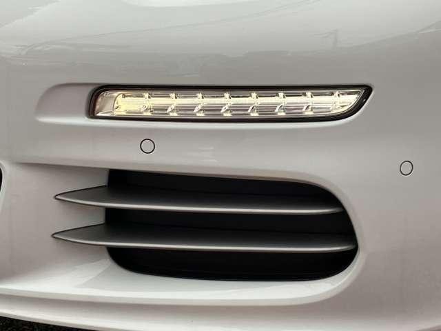 26309645_carP_l_6.jpg