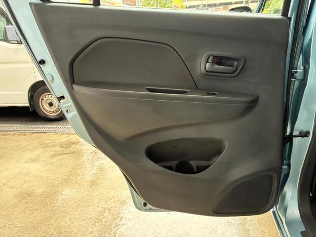 0507358A30260919W00115.jpg