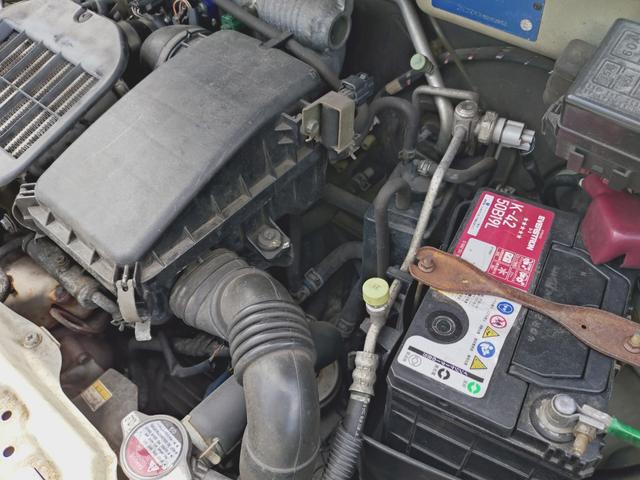 0804389A30260610W00219.jpg