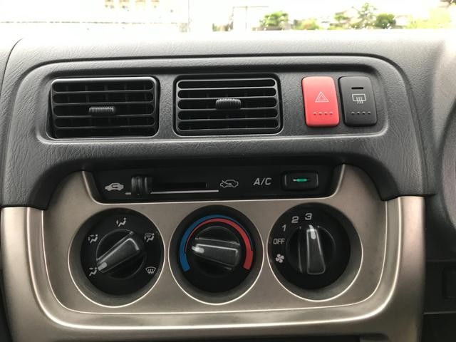 0208155A30260911W00119.jpg