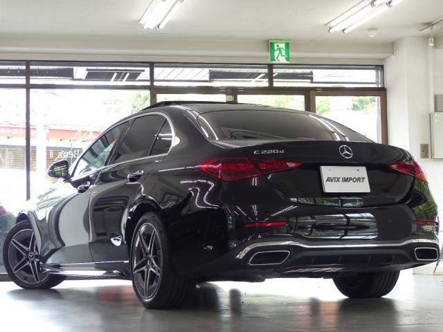 25807111_carP_l_3.jpg