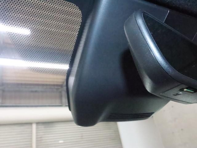 0501008A20260927G00214.jpg