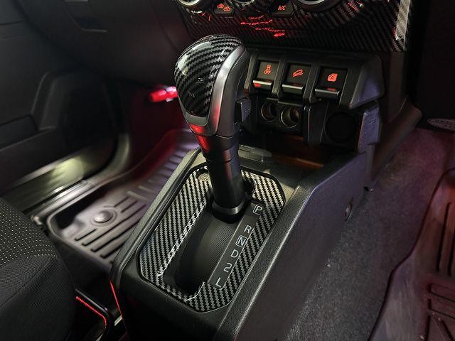 0507874A30260907W00214.jpg