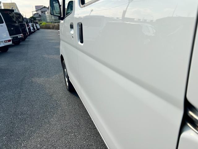 0720309A30260609W00109.jpg