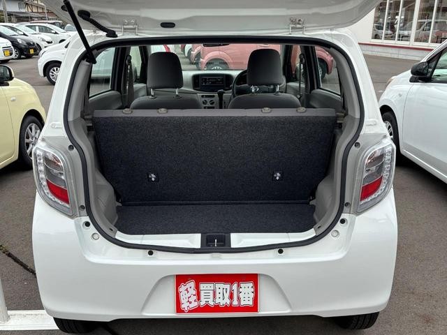 9030174A30260430W01518.jpg