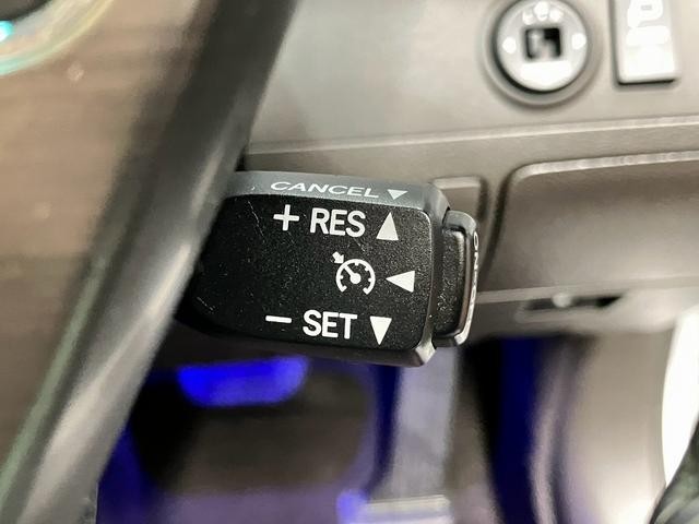 0709033A30261028W00107.jpg