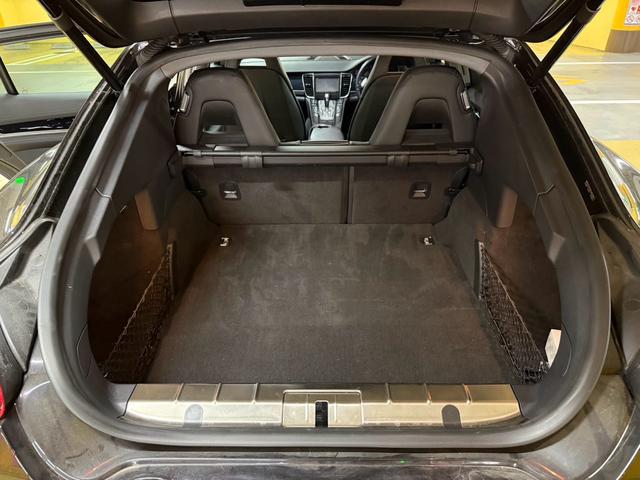 0805028A30260609W00117.jpg