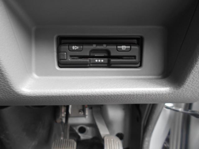 1120030A30260428W00115.jpg