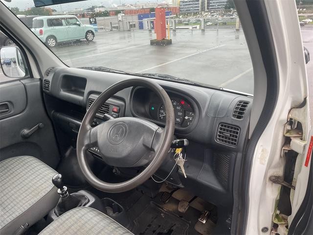 0508493A30260911W00218.jpg