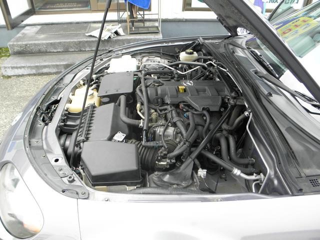 0402111A30260829W00115.jpg