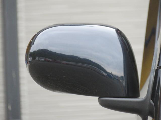 0803707A30251031W00117.jpg