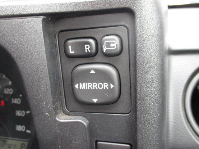 0302059A30260702W00117.jpg