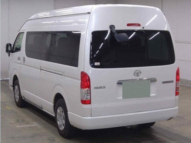 26974244_carP_l_3.jpg