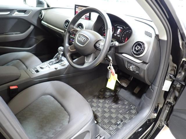 24083497_carP_l_15.jpg